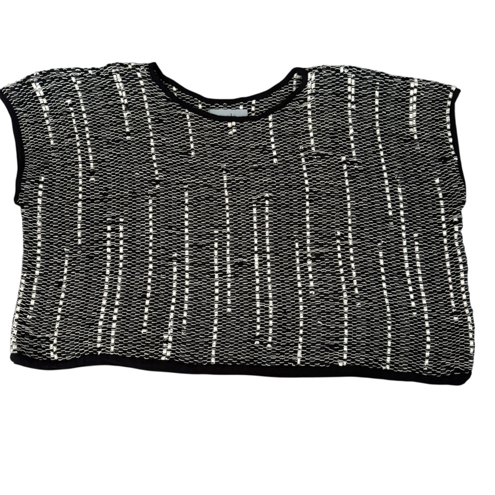 Tonle Black and White Woven Upcycled Fabric Top Oversize Freesize